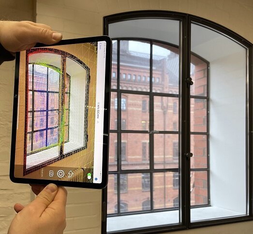 Nutzung des Lidar-Scans zum digitalen Messen eines Fensters, Beispiel für 3D-SCan-Apps